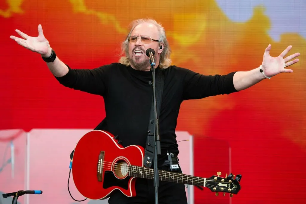 Barry Gibb Health Problems: What You Need to Know