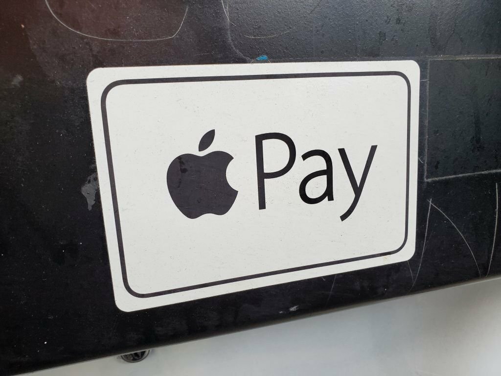 Does Burlington Take Apple Pay in 2023?