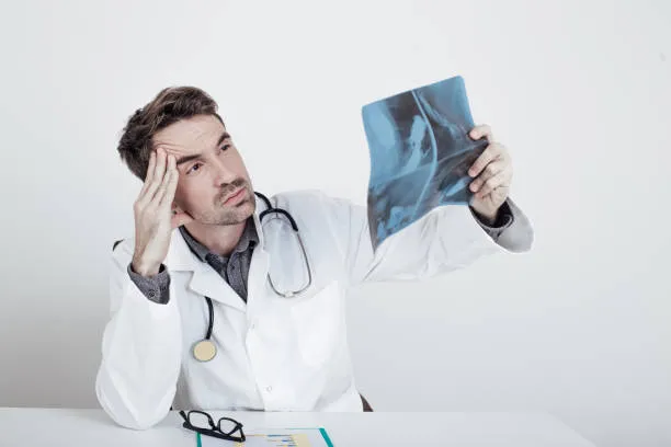 Why Do Orthopedic Surgeons Hate Podiatrists? The Real Reason Revealed