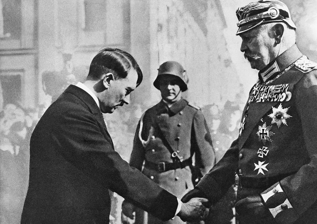 How Tall Was Hitler