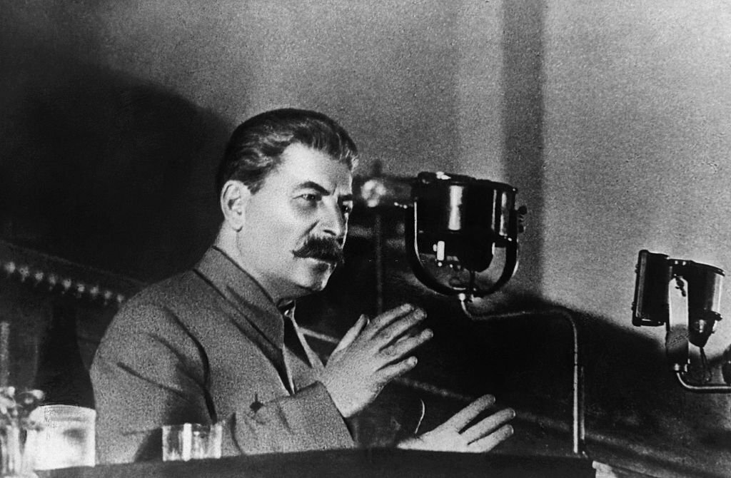 How Tall Was Stalin? – Unveiling Joseph Stalin Height